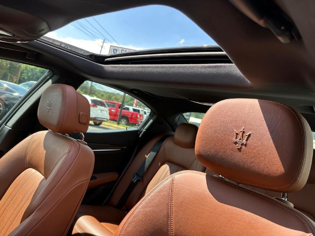 2022 Maserati Ghibli Image 32