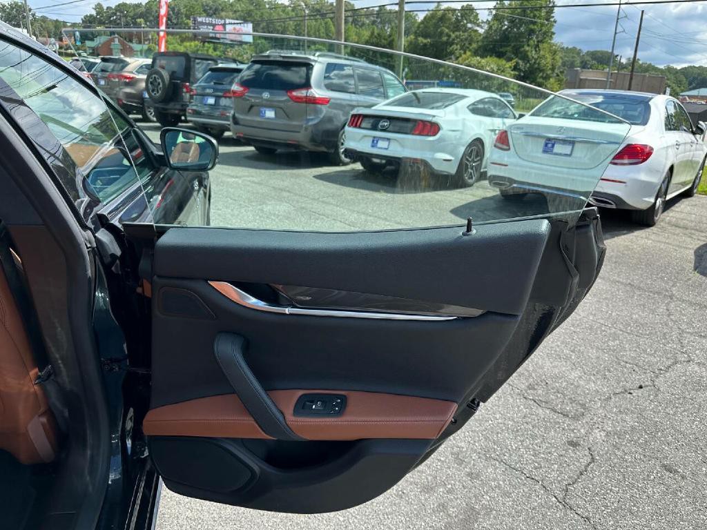 2022 Maserati Ghibli Image 39
