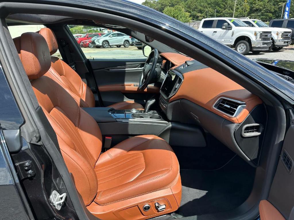 2022 Maserati Ghibli Image 44