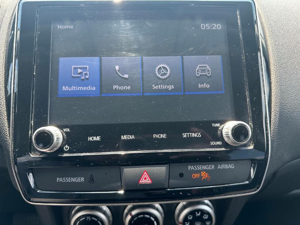 2021 Mitsubishi Outlander Image 18
