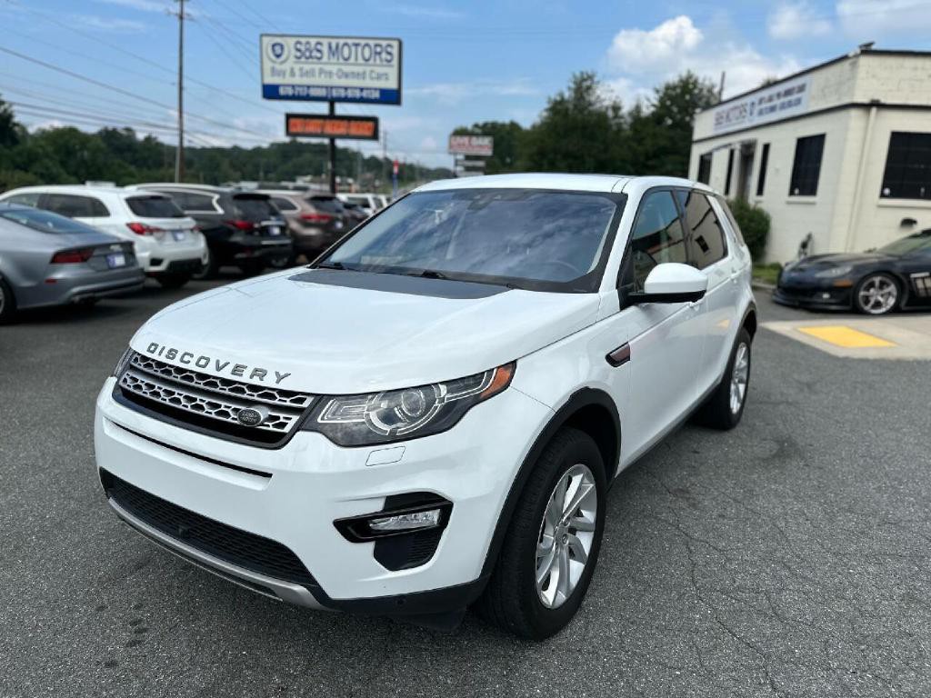2017 Land Rover Discovery Sport Image 2