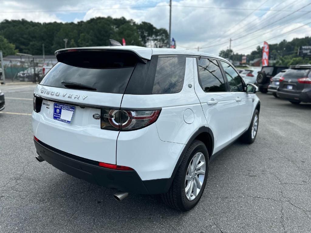 2017 Land Rover Discovery Sport Image 6