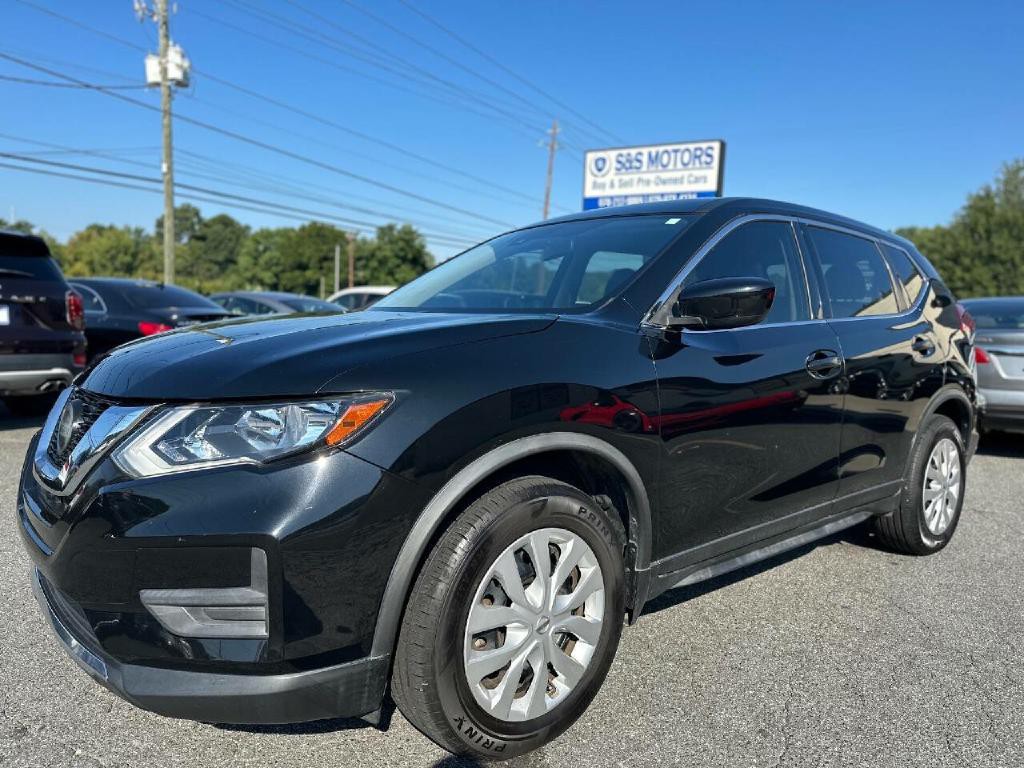 2020 Nissan Rogue Image 3
