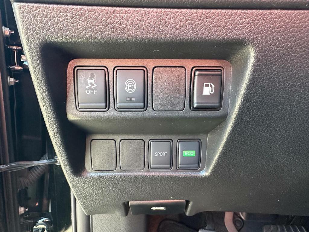 2020 Nissan Rogue Image 20