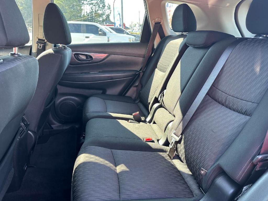 2020 Nissan Rogue Image 30