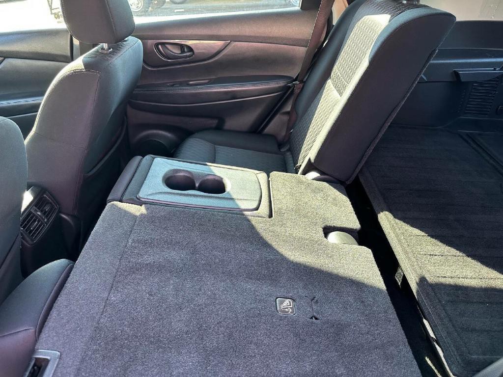 2020 Nissan Rogue Image 31
