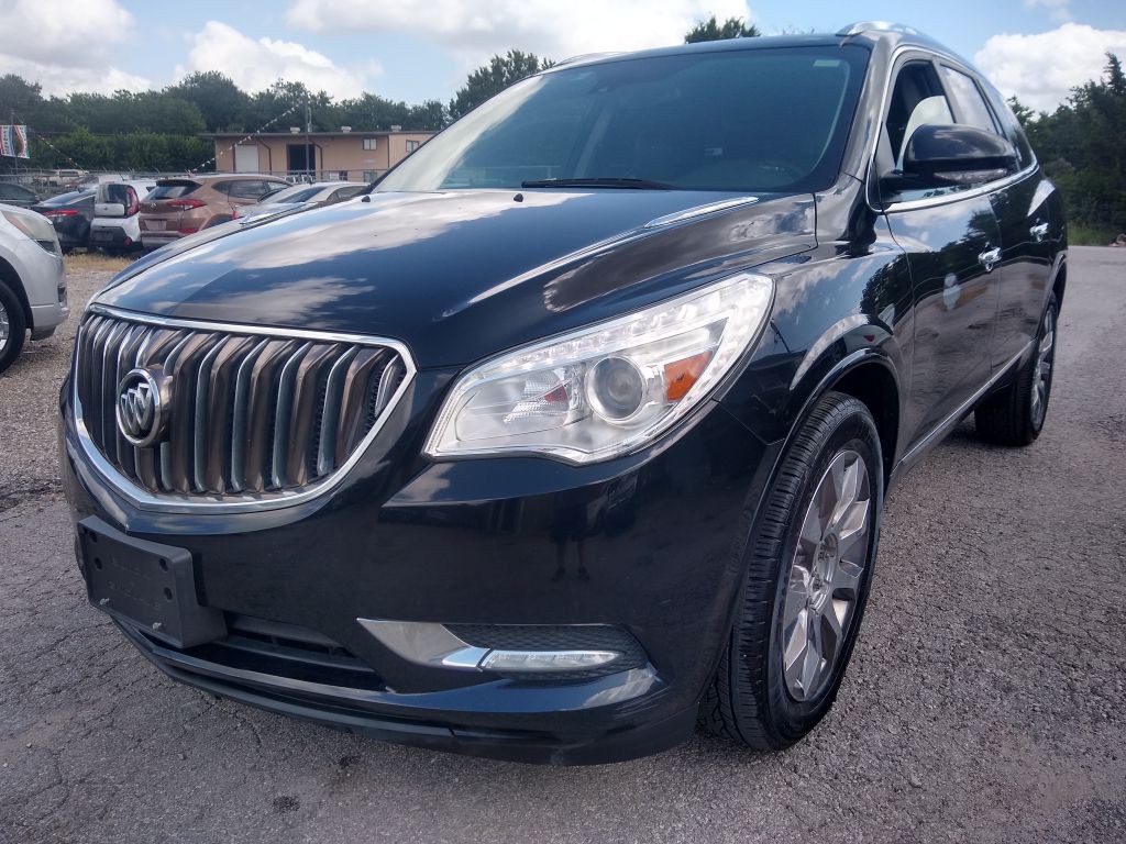 2017 Buick Enclave Image 1