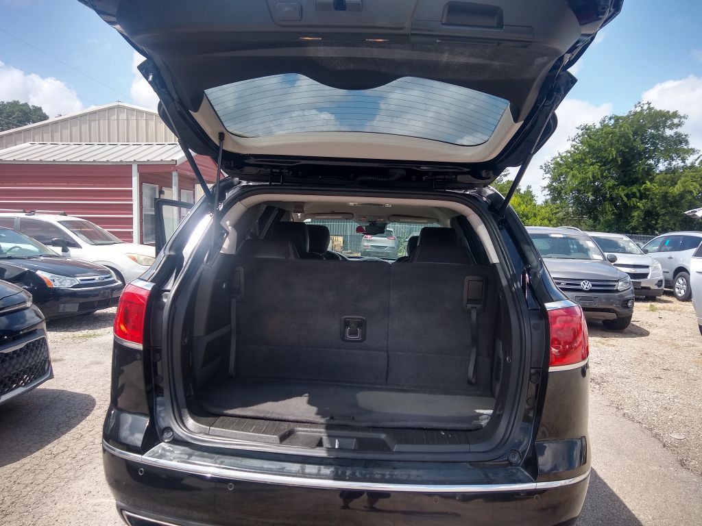 2017 Buick Enclave Image 17