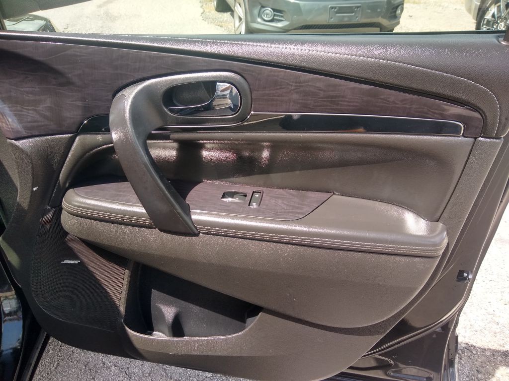 2017 Buick Enclave Image 23