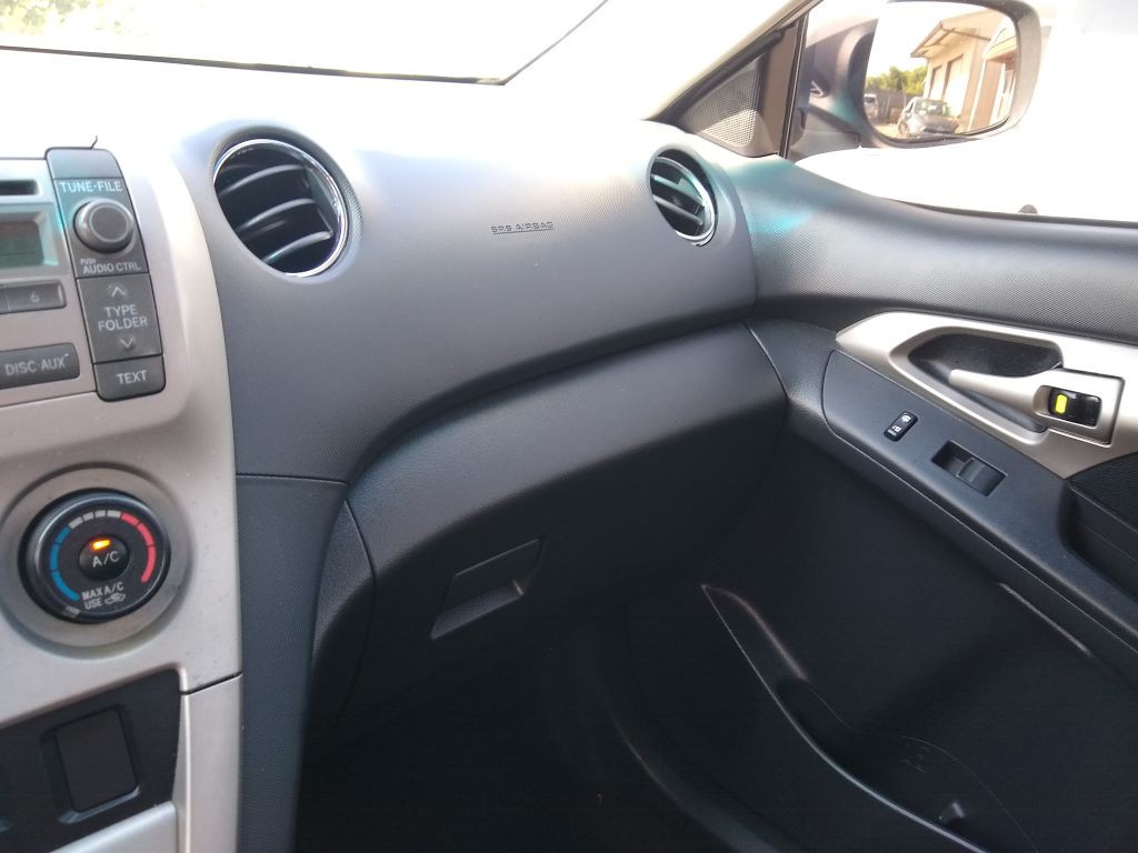 2009 Toyota Corolla Image 35
