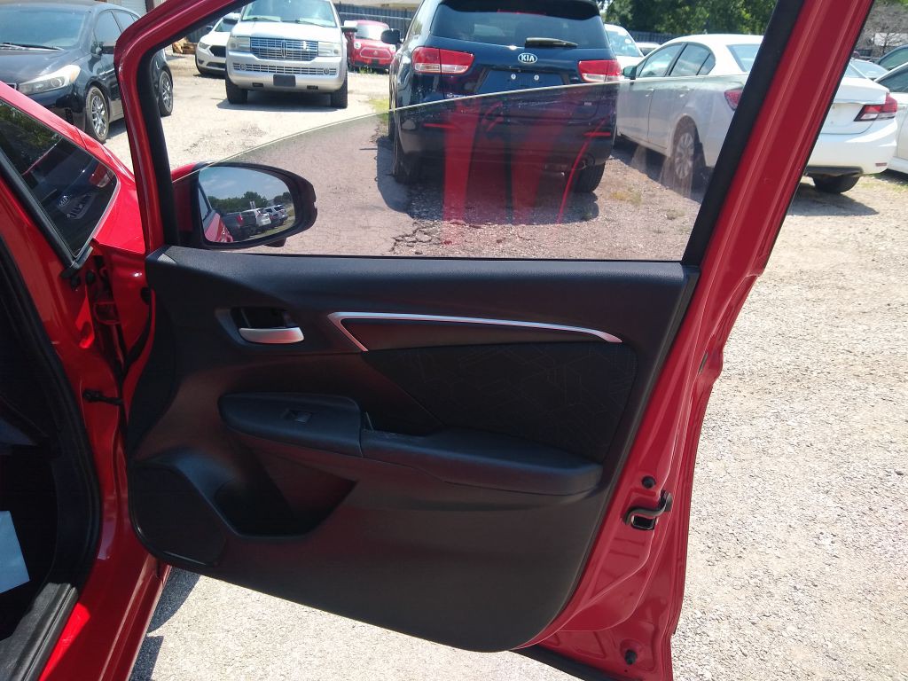 2016 Honda Fit Image 27