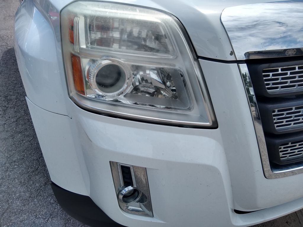 2015 GMC Terrain Image 4