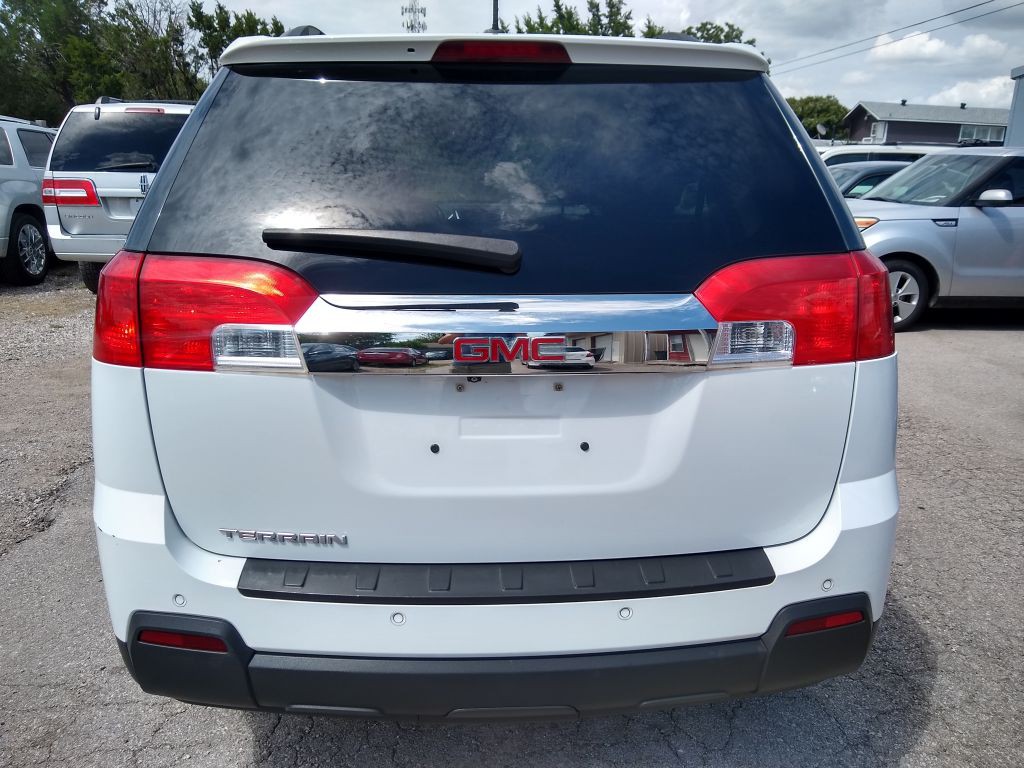 2015 GMC Terrain Image 8