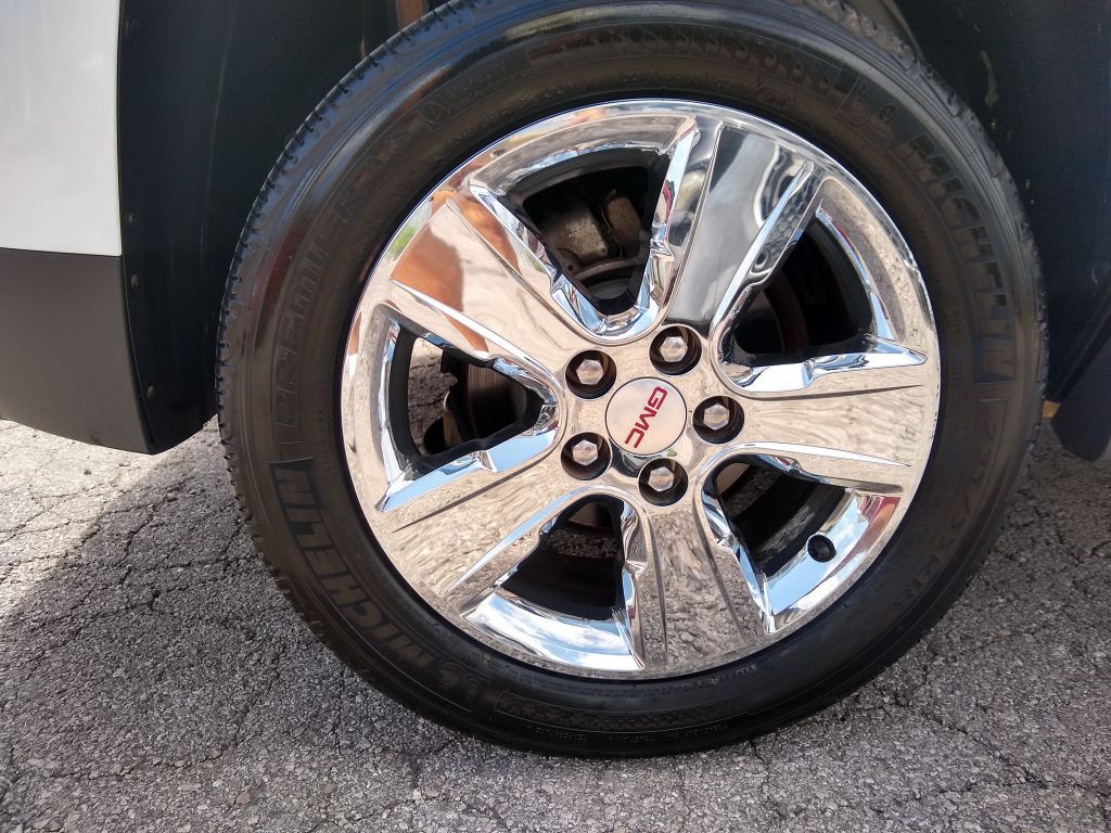 2015 GMC Terrain Image 28