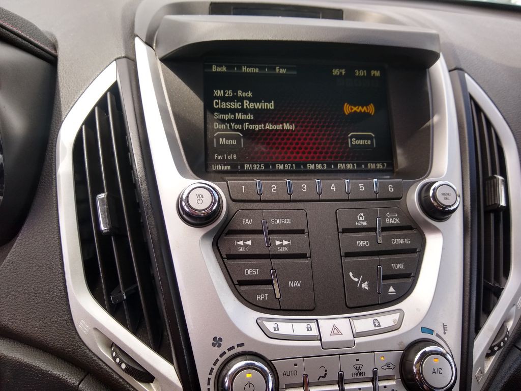 2015 GMC Terrain Image 34