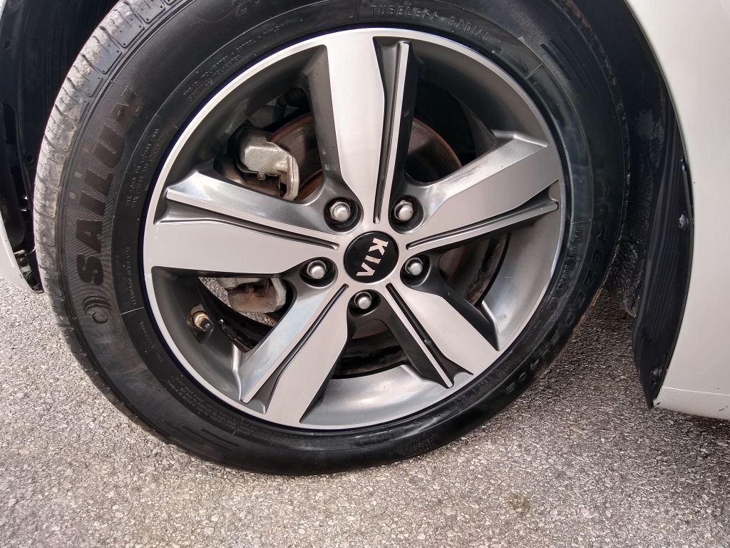 2018 Kia Forte Image 15