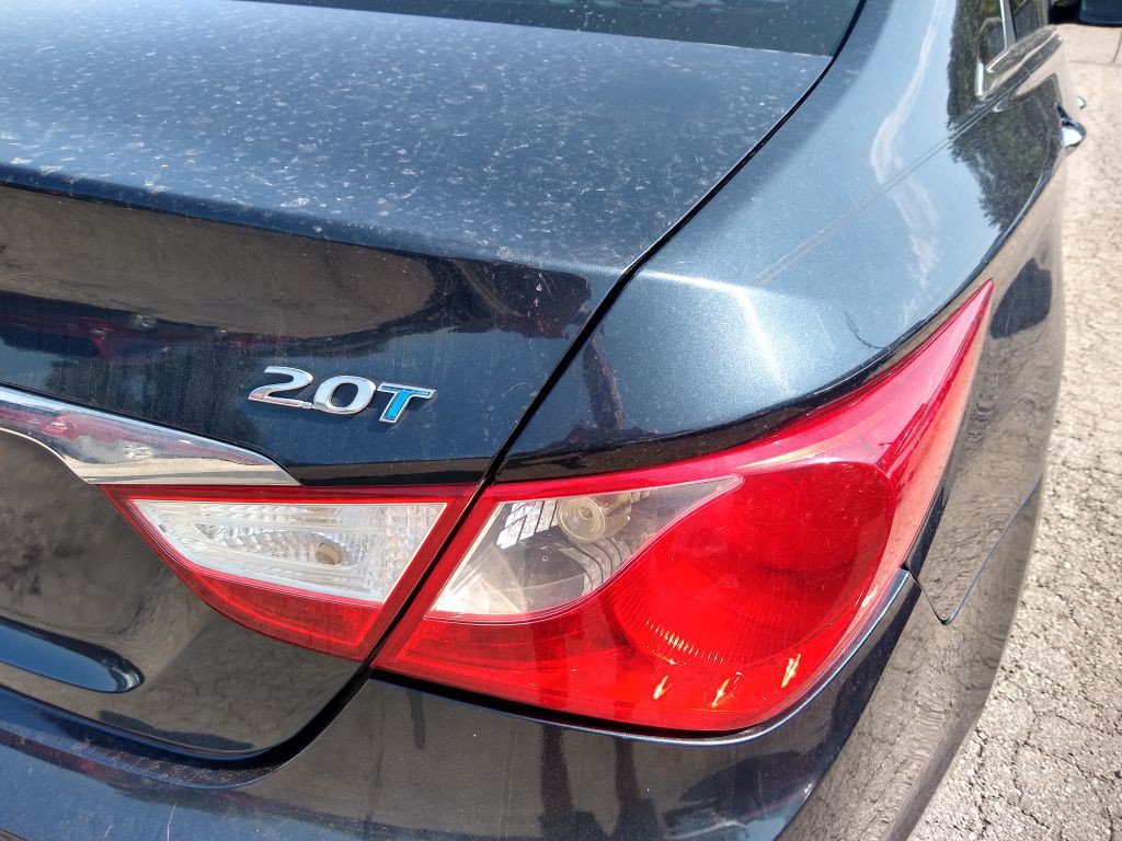 2011 Hyundai Sonata Image 6