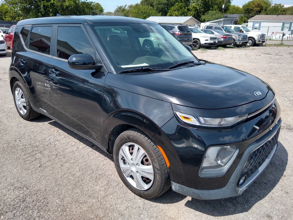 2021 Kia Soul Image 2
