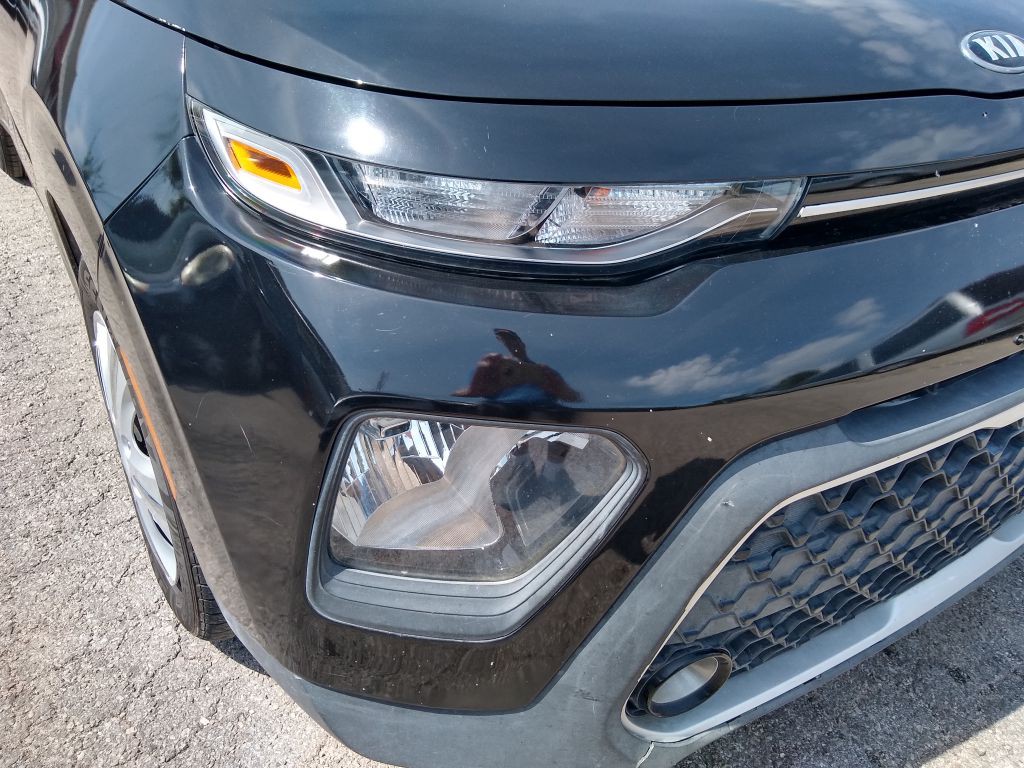2021 Kia Soul Image 4