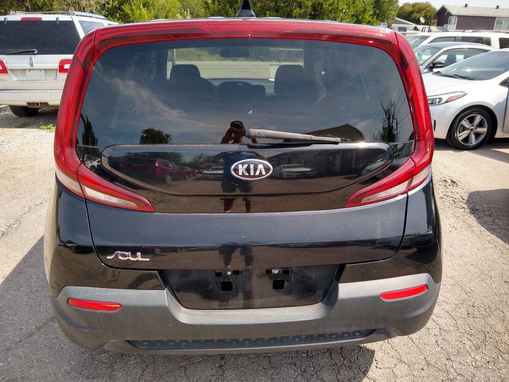 2021 Kia Soul Image 8