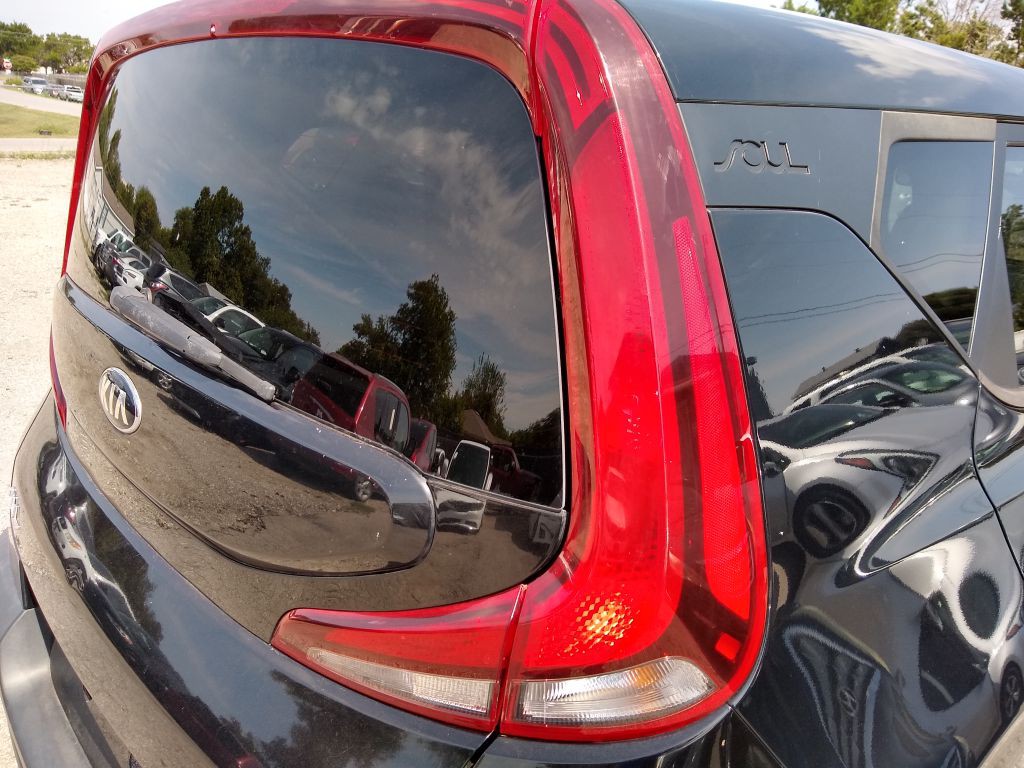 2021 Kia Soul Image 10