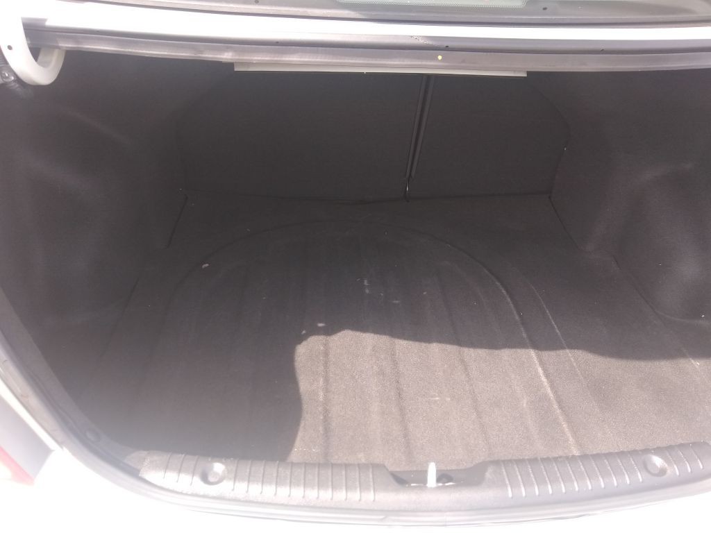 2016 Hyundai Accent Image 7