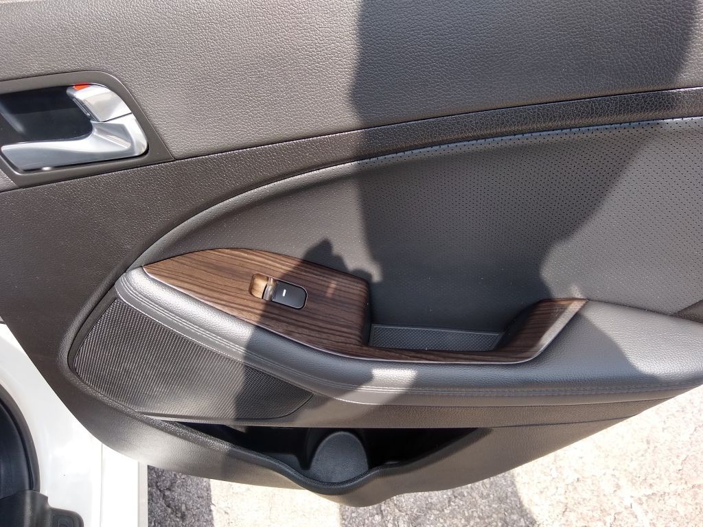 2015 Kia Optima Image 21