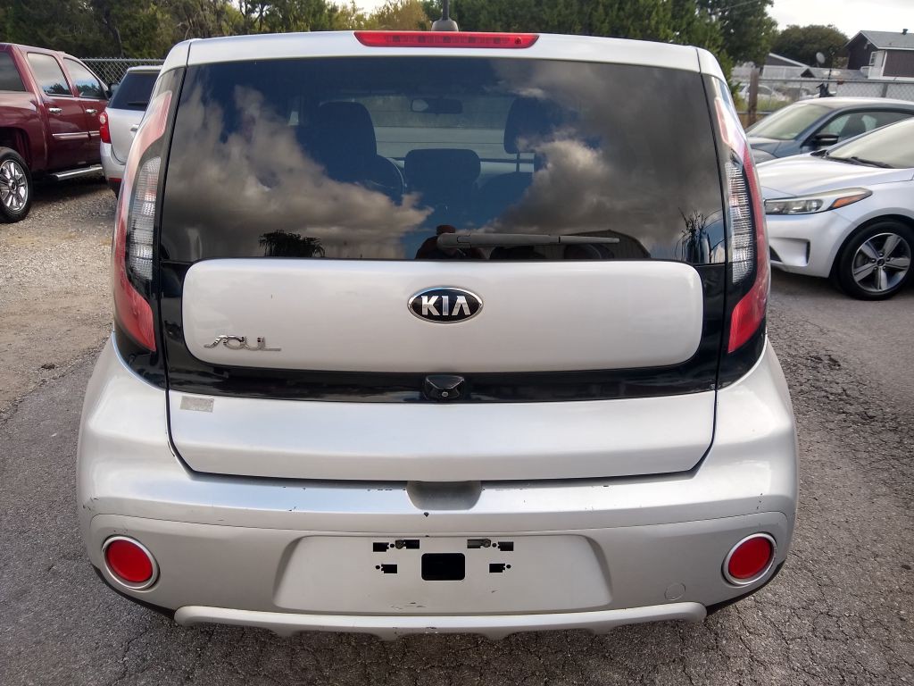 2017 Kia Soul Image 7