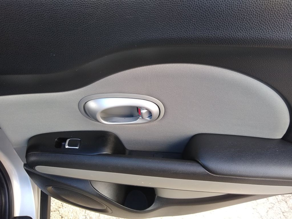 2017 Kia Soul Image 16
