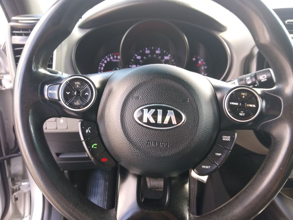 2017 Kia Soul Image 27