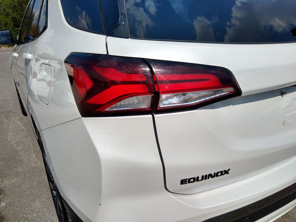 2022 Chevrolet Equinox Image 10