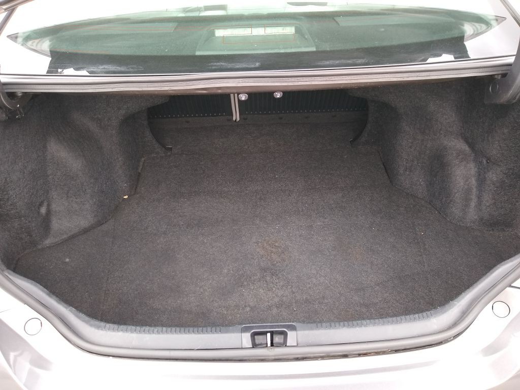 2015 Toyota Camry Image 26