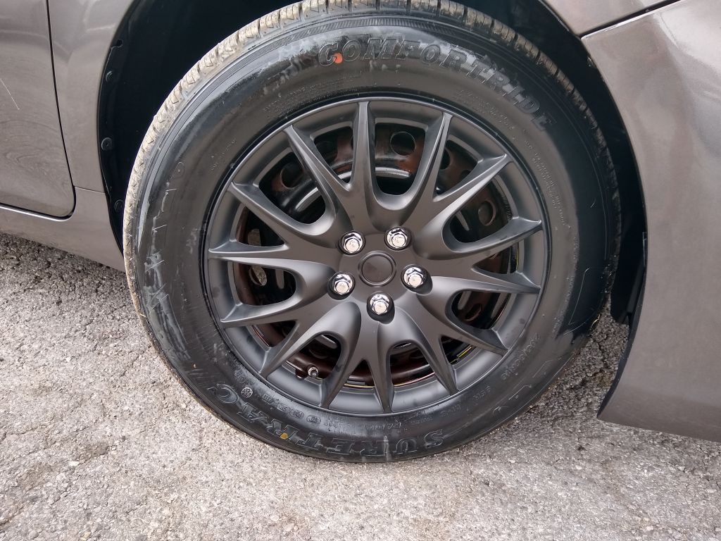 2015 Toyota Camry Image 37