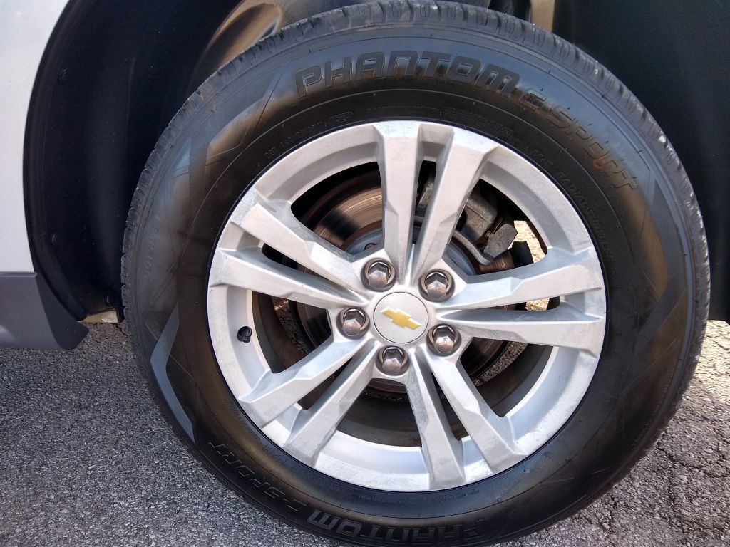 2012 Chevrolet Equinox Image 23
