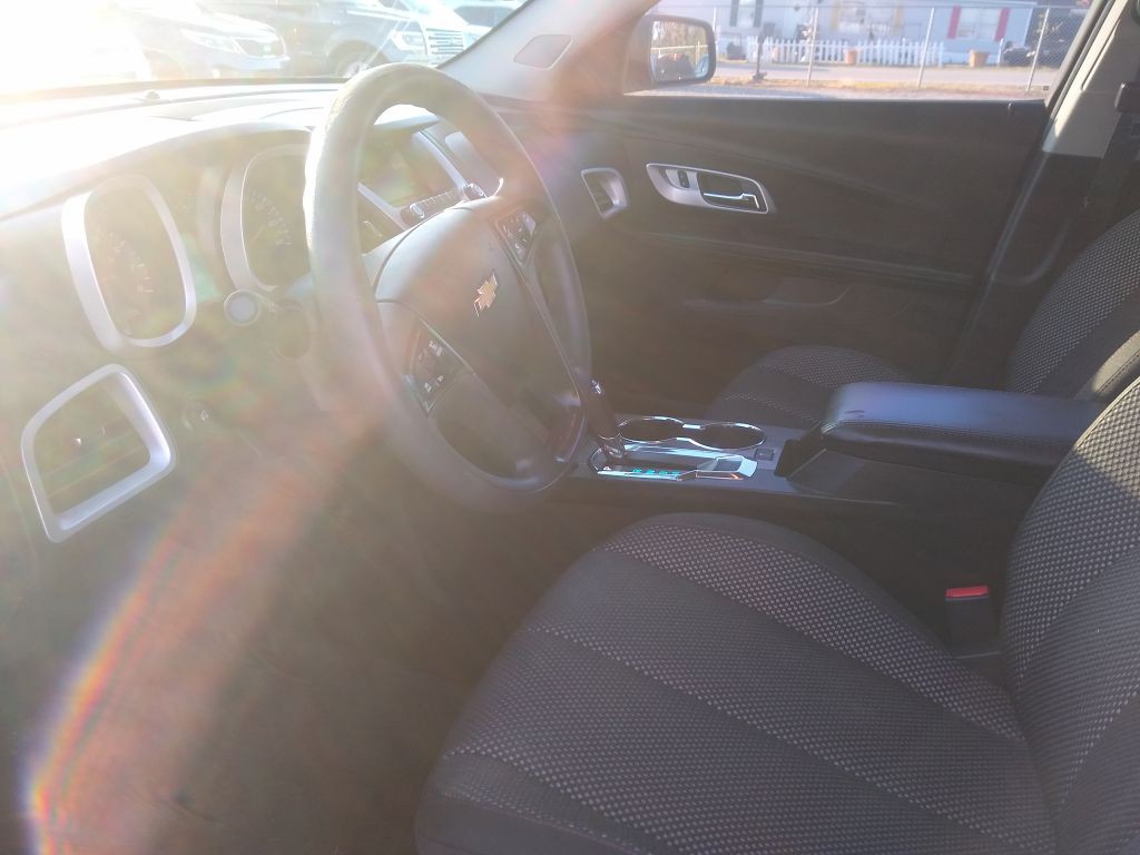 2016 Chevrolet Equinox Image 9