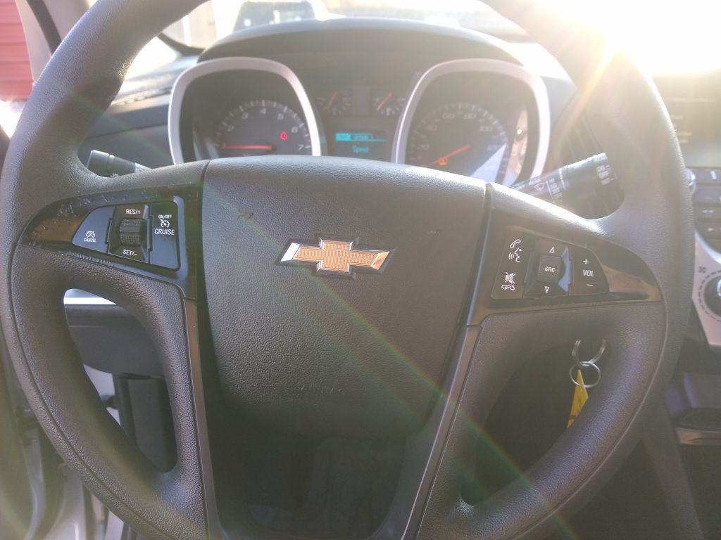 2016 Chevrolet Equinox Image 12