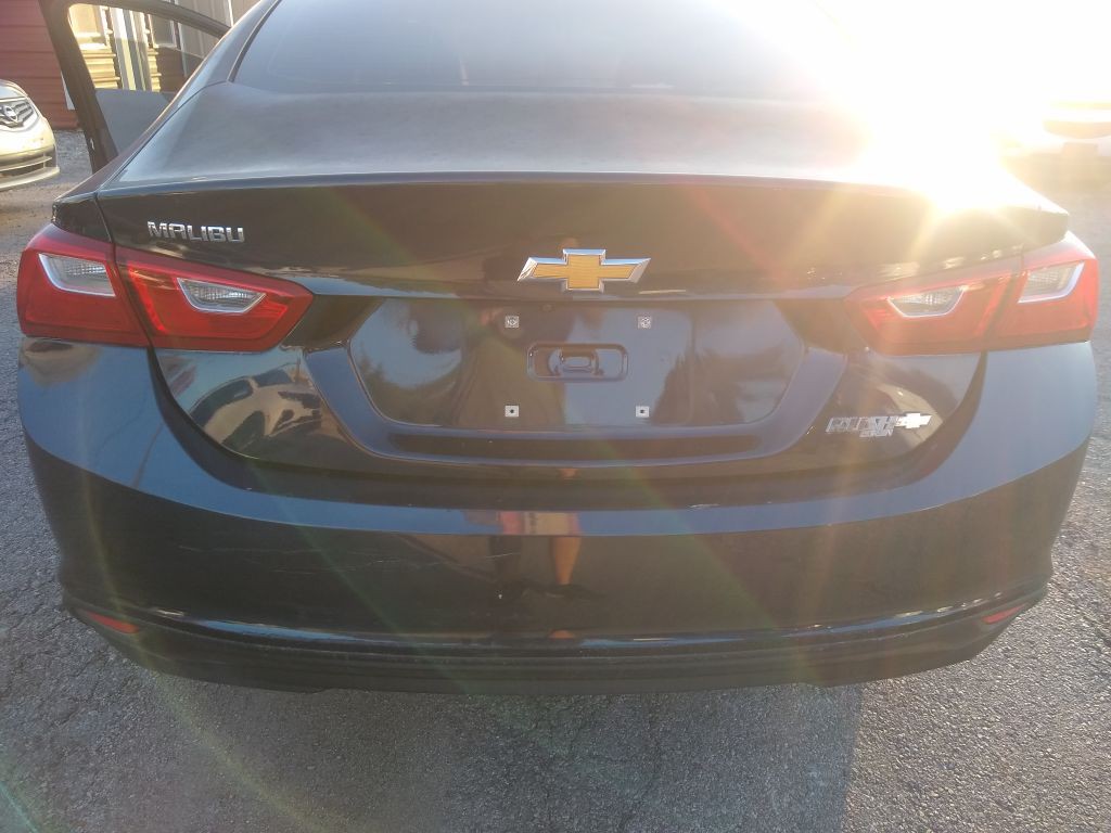 2018 Chevrolet Malibu Image 7