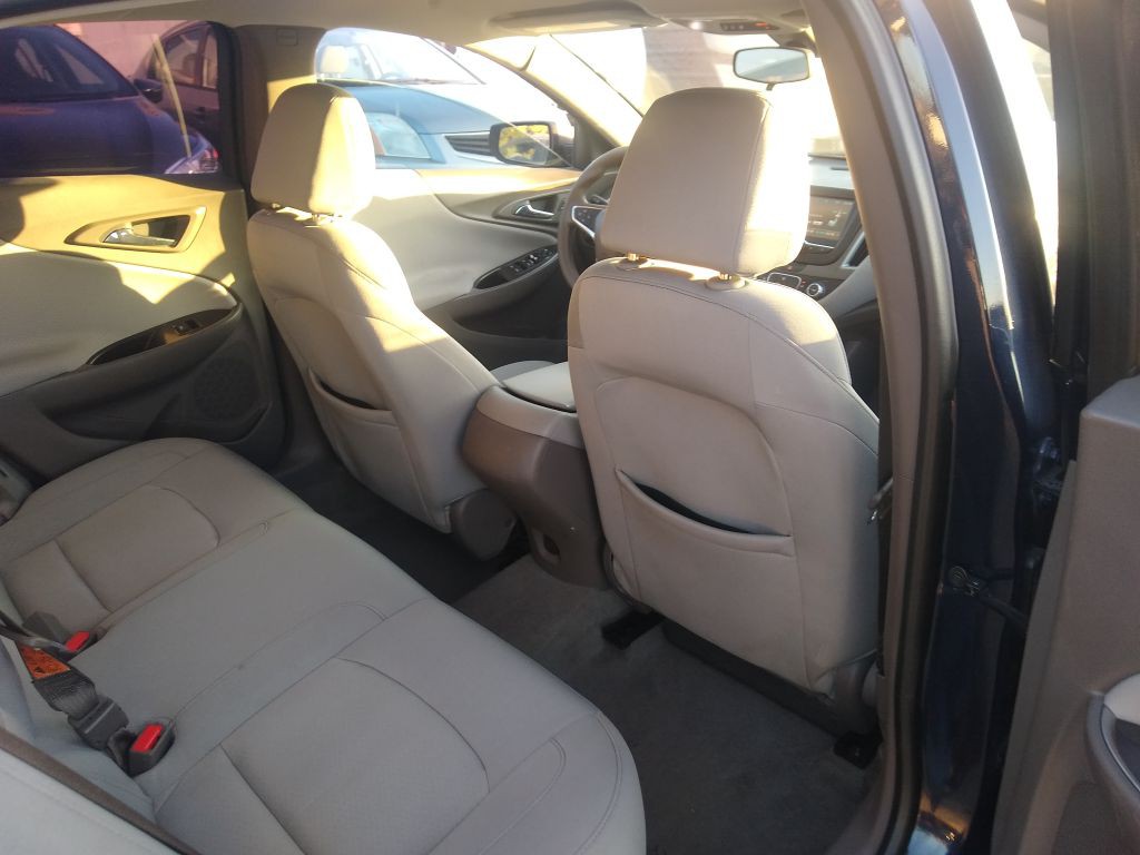 2018 Chevrolet Malibu Image 28