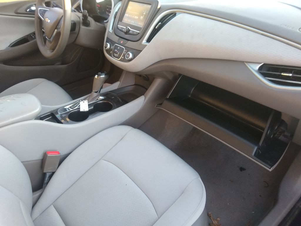 2018 Chevrolet Malibu Image 33