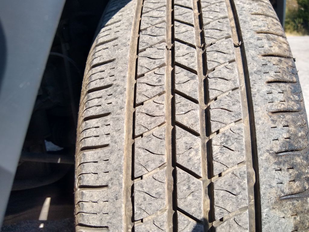 2015 Jeep Cherokee Image 38