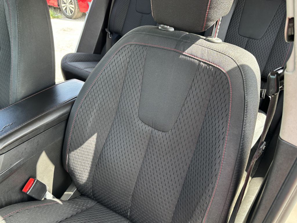 2015 Chevrolet Equinox Image 14