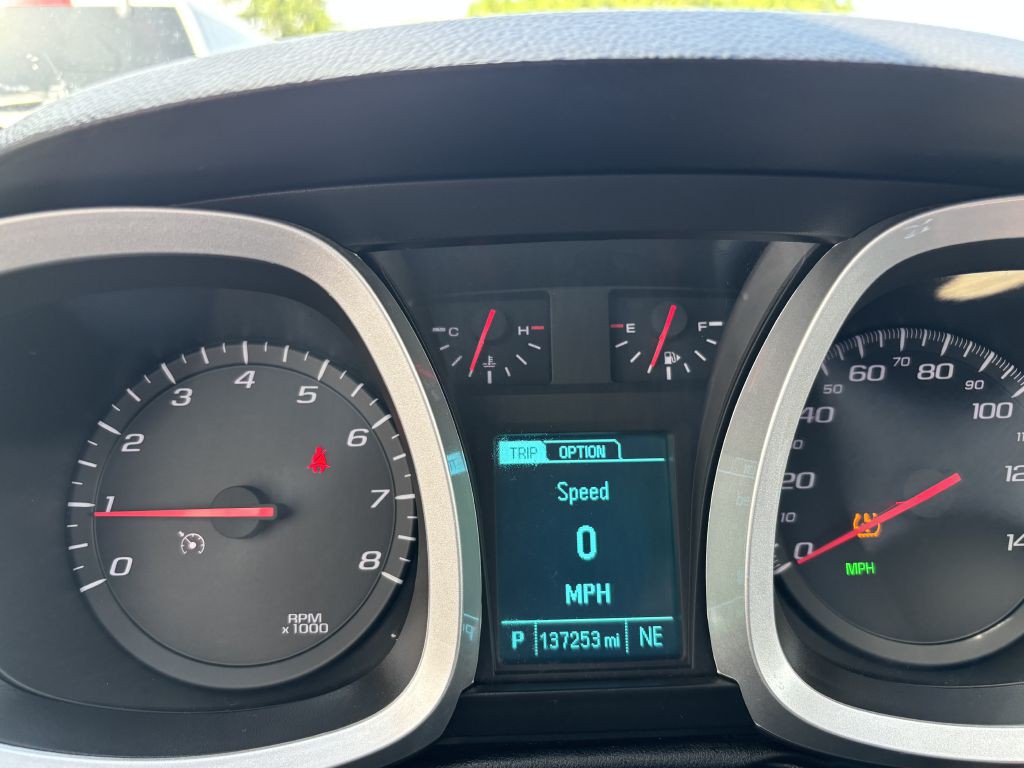 2015 Chevrolet Equinox Image 31