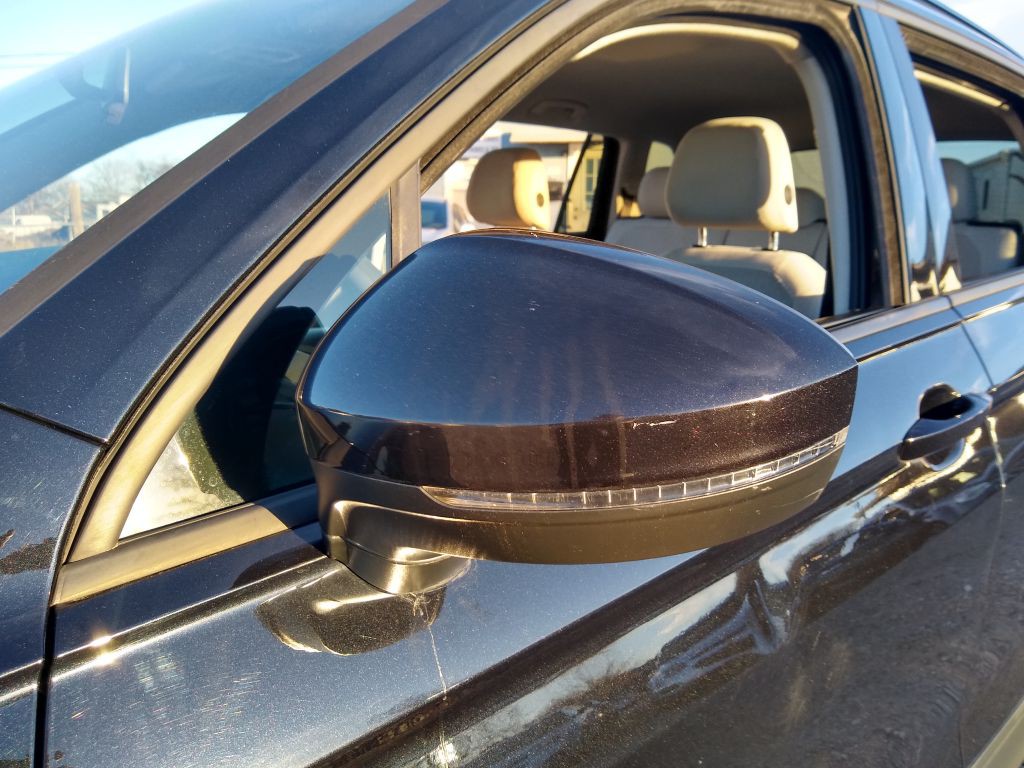 2021 Volkswagen Tiguan Image 8