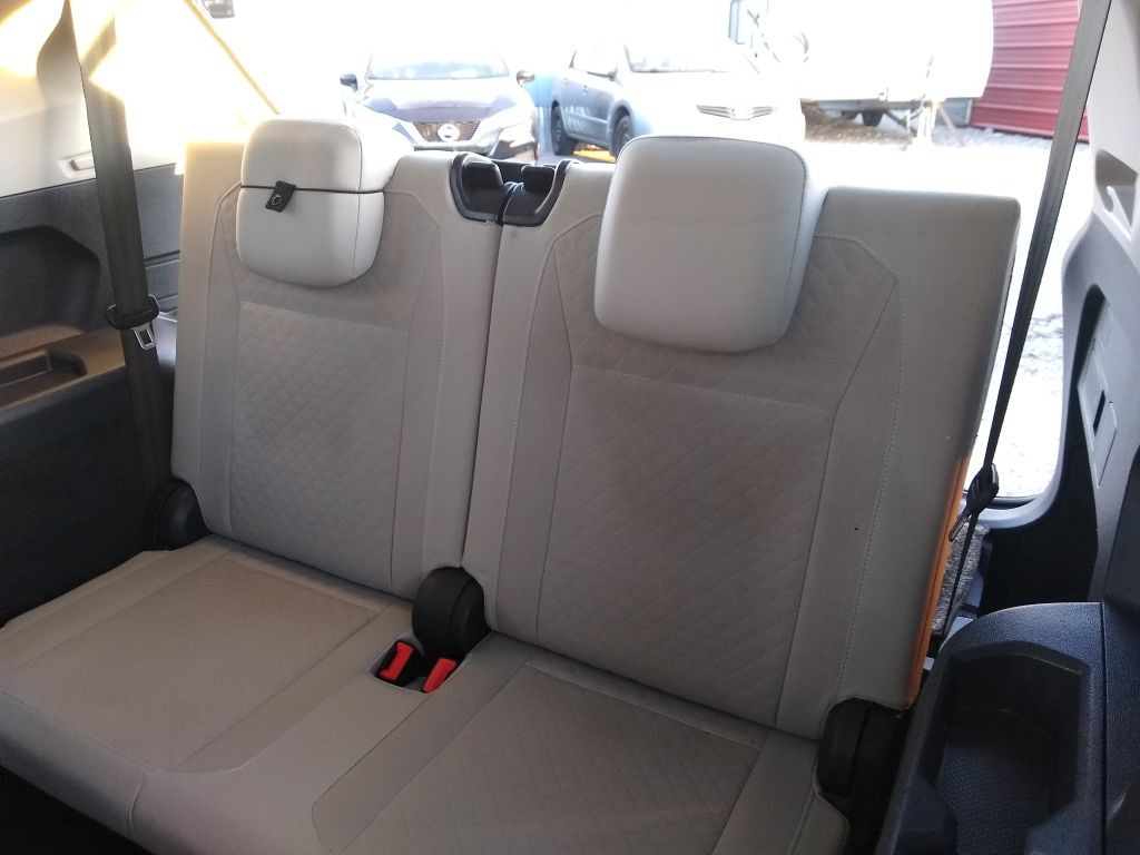 2021 Volkswagen Tiguan Image 32