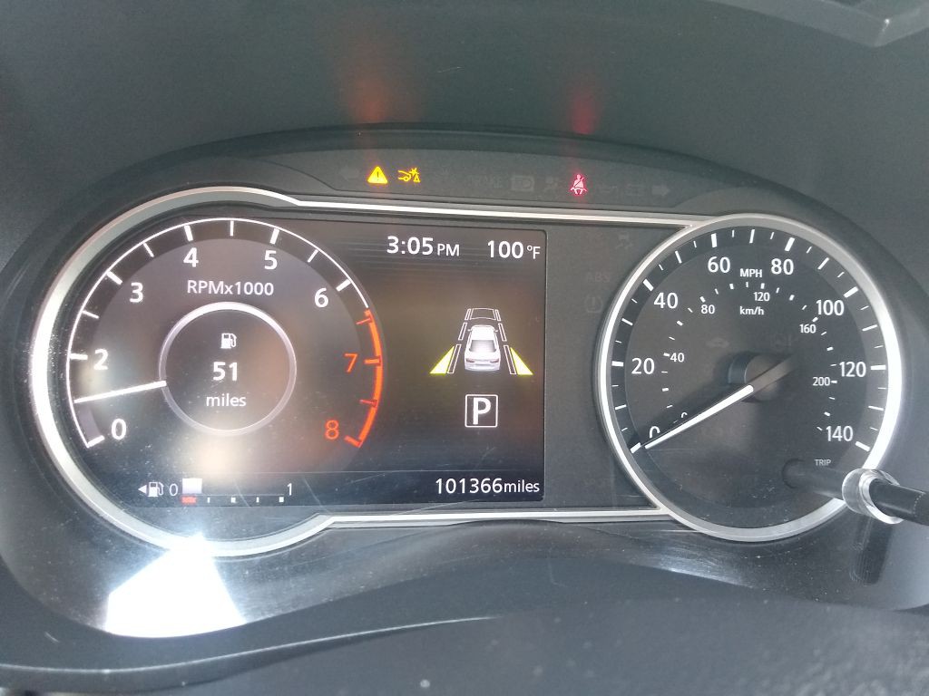 2021 Nissan Versa Image 34