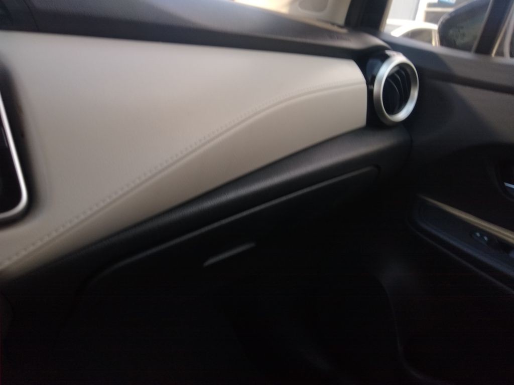 2021 Nissan Versa Image 37