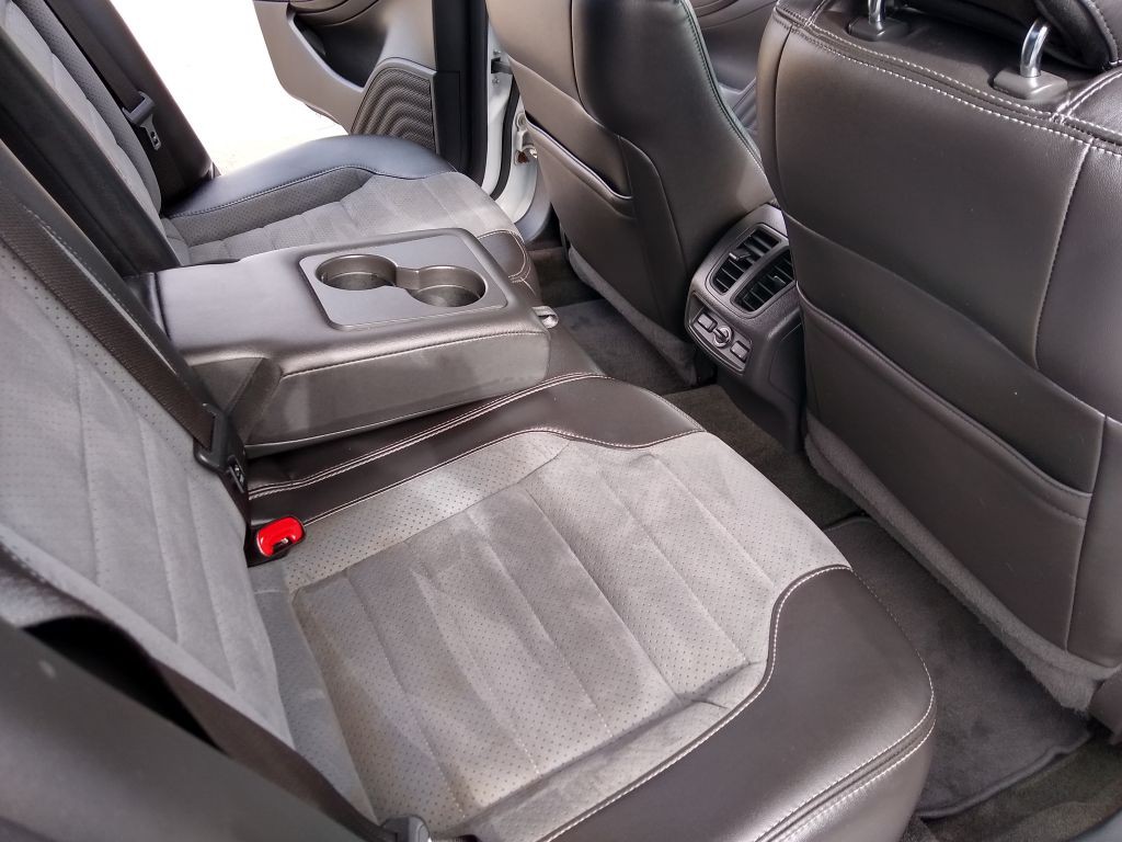 2013 Ford Taurus Image 18