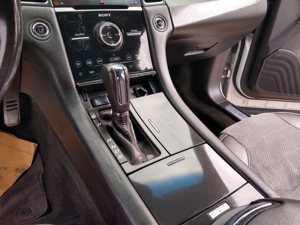 2013 Ford Taurus Image 25