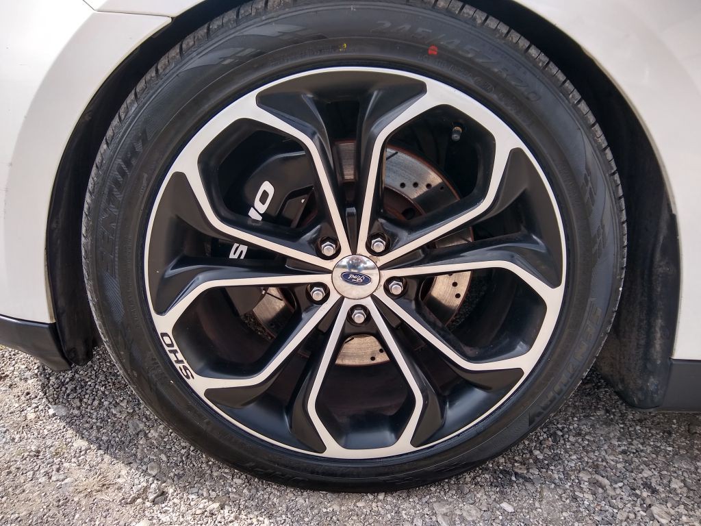 2013 Ford Taurus Image 29