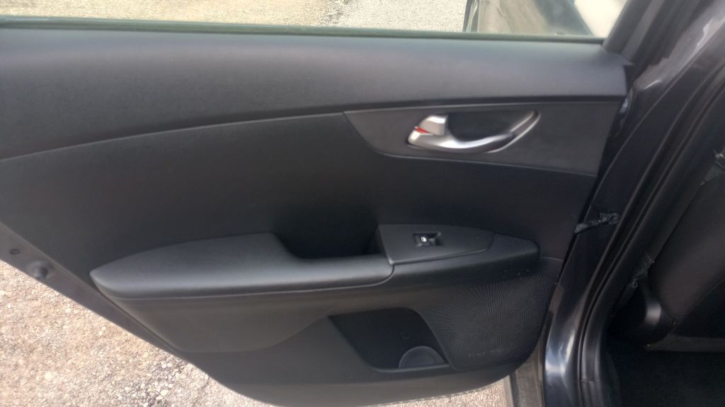 2019 Kia Forte Image 14